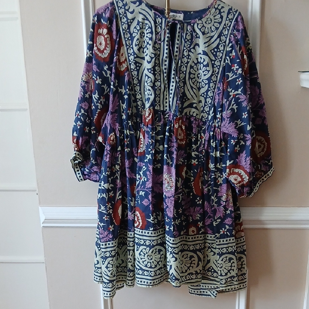NATURAL LIFE Navy Tunic with Lilac Floral Accents.all Cotton. Lined Flowy.